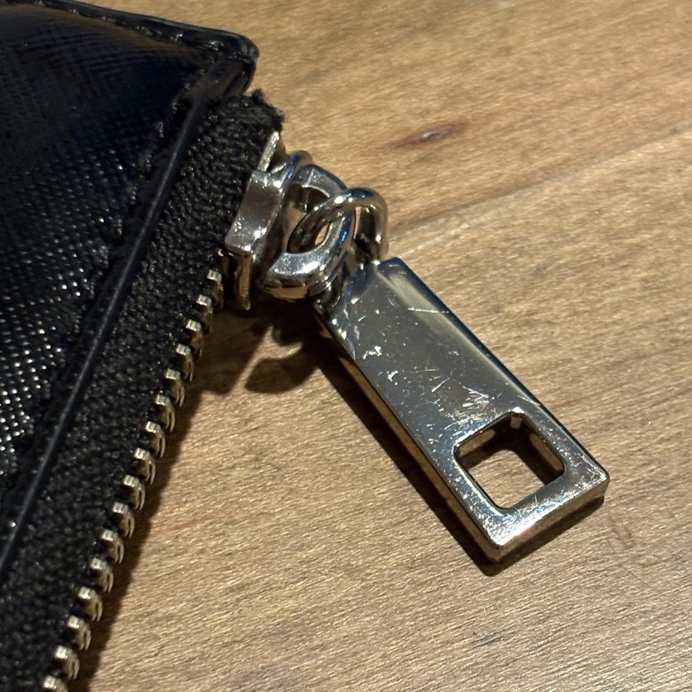 Marc Jacobs X Looney Tunes
Key Wallet - Picture 4 of 14